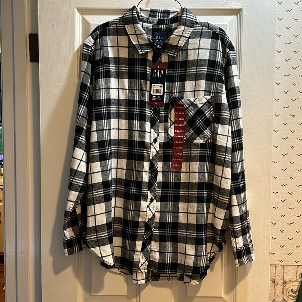 Gap! Extra Large Relaxed Fit Flannel Shirt